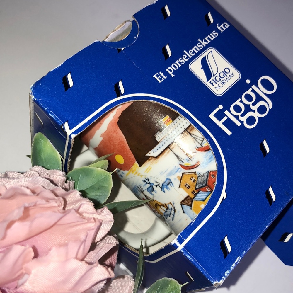 Figgjo mug NEW IN BOX NORWAY Mug 1990s Norwegian mug Norway Souvenir new